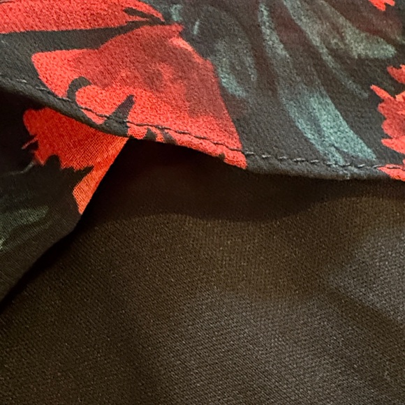 Macy's B.Darlin Chiffon W/Balloon Sleeves Black & Red Size 5/6 - NWT - Picture 6 of 7